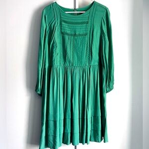 ANN TAYLOR dress, size 12, color Green, beautiful dress.